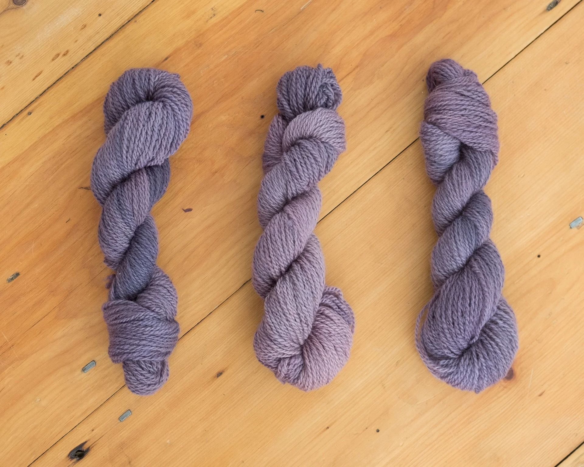 Wool Trip yarn, Julie Asselin Micro Edition MAUVE